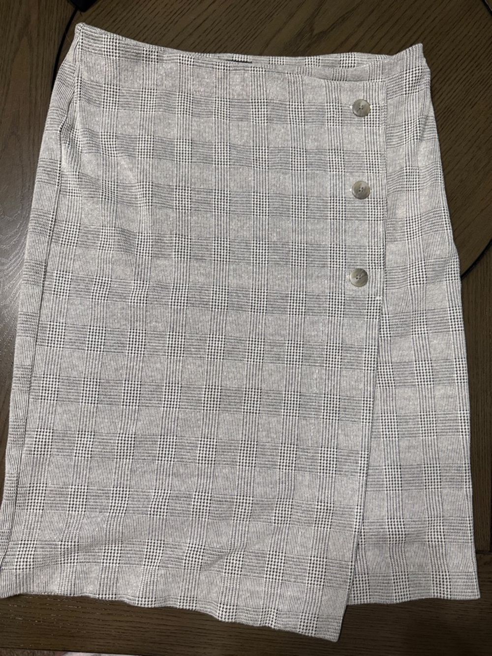 Ann Taylor grey plaid skirt!  Perfect for office! Excellent Condition! Size 10